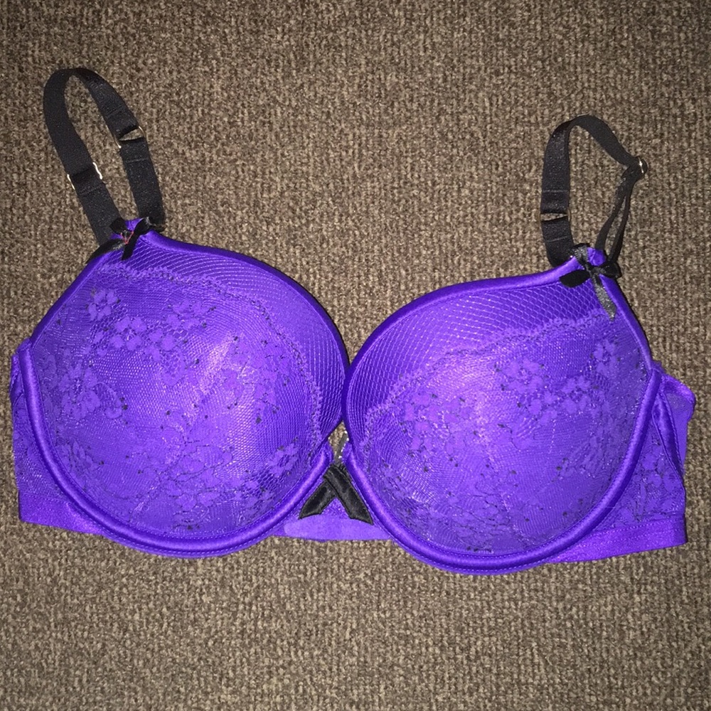 VS push up bra